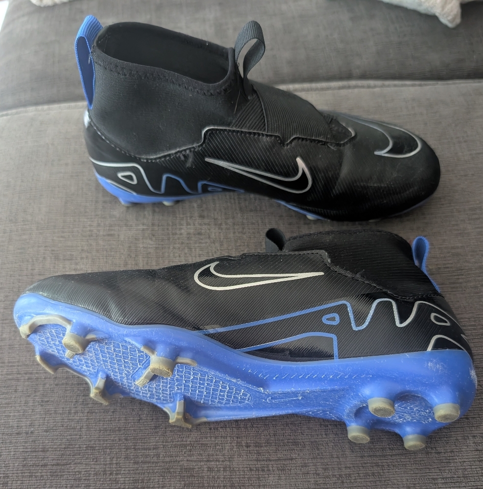 Nike Black and Blue Soccer Cleats